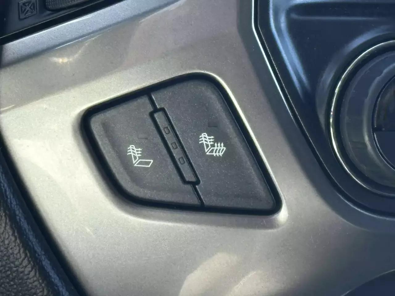 Chevrolet Silverado 1500 2016 - Image 18