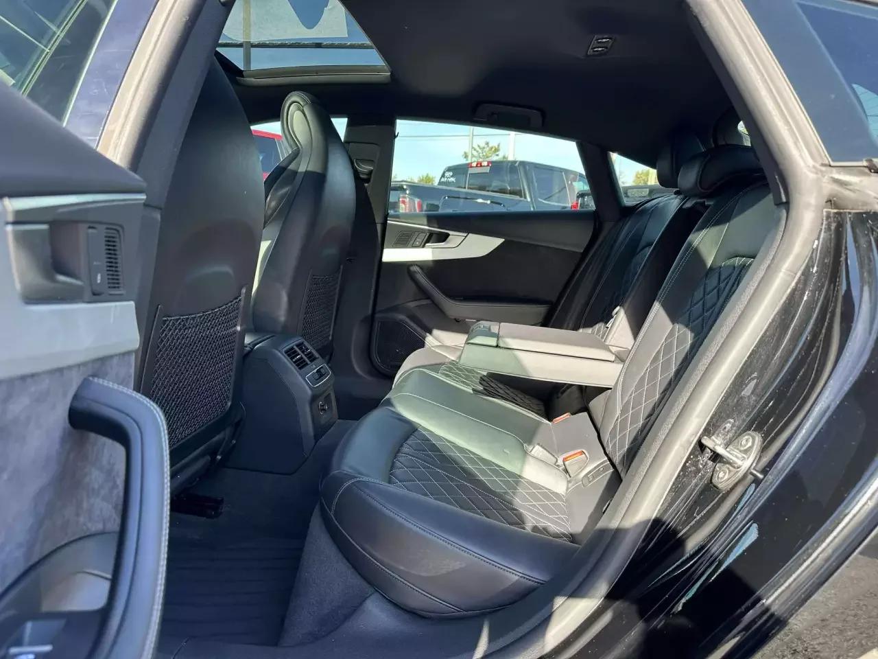 Audi S5 2018 - Image 30