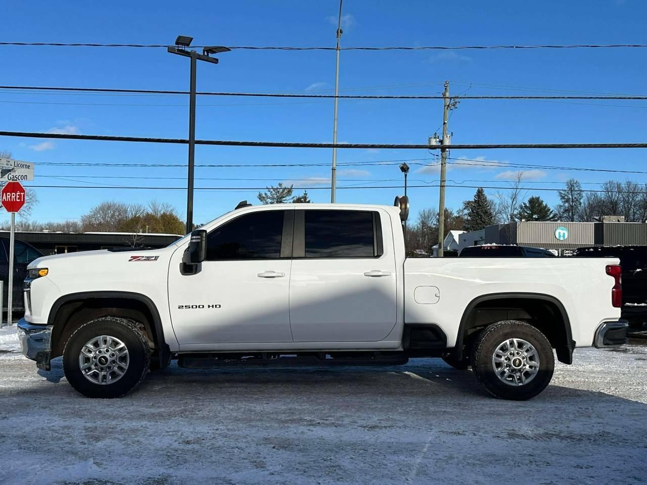 Chevrolet Silverado 2500HD 2022 - Image 2