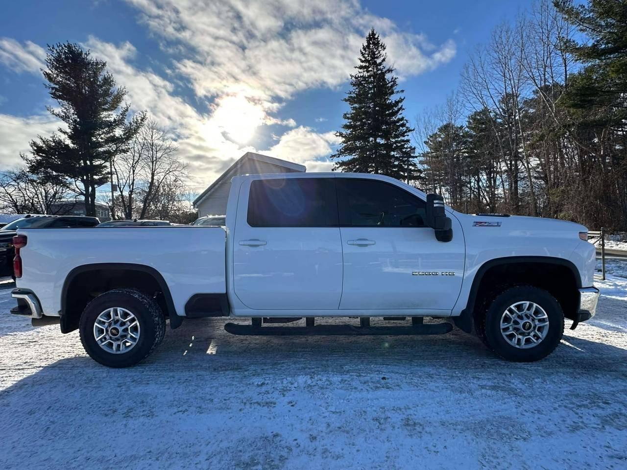 Chevrolet Silverado 2500HD 2022 - Image 6