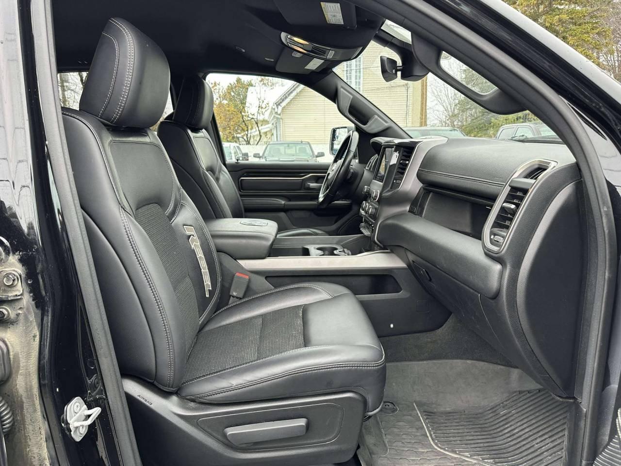 Ram Ram 1500 2020 - Image 28