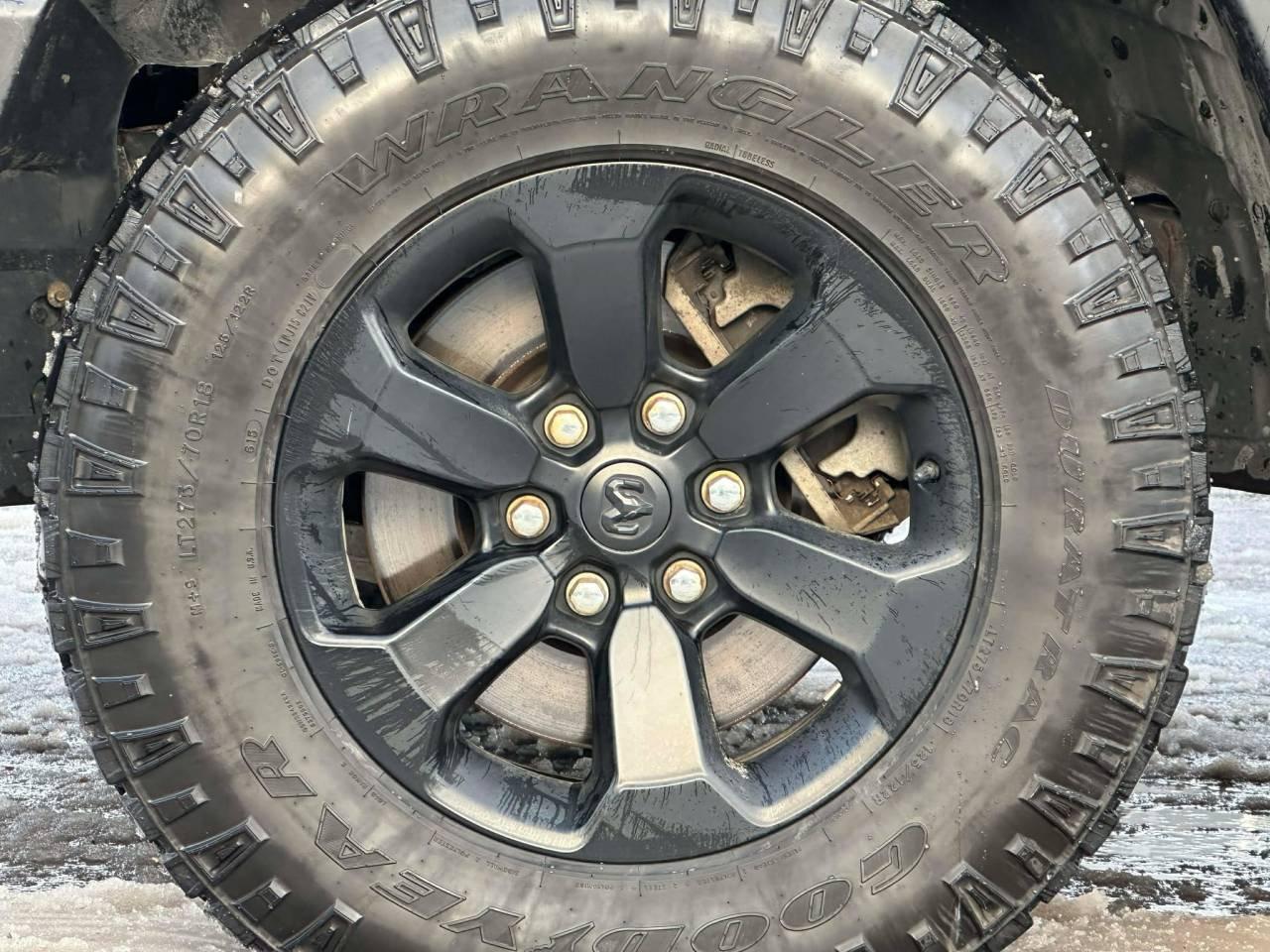 Ram Ram 1500 2020 - Image 35