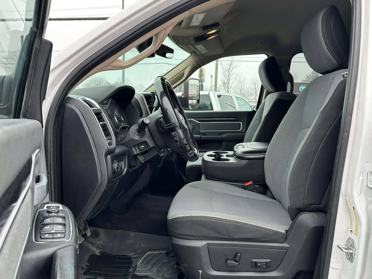 Ram Ram 3500 2020 - Image 24