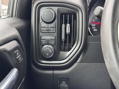 Chevrolet Silverado 1500 2021 - Thumbnail 13