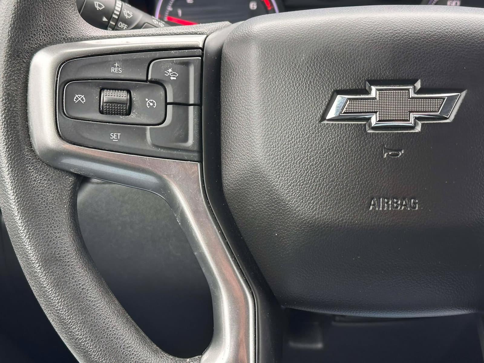 Chevrolet Silverado 1500 2021 - Image 14