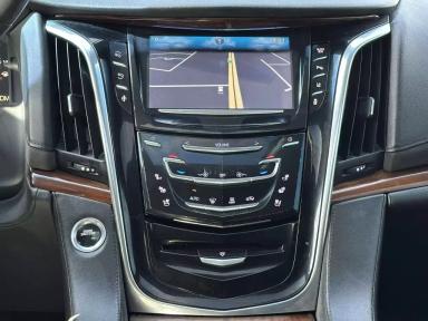 Cadillac Escalade 2015 - Thumbnail 23