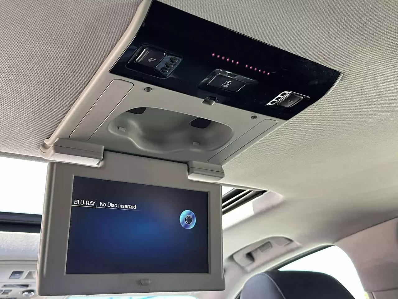 Cadillac Escalade 2015 - Image 27