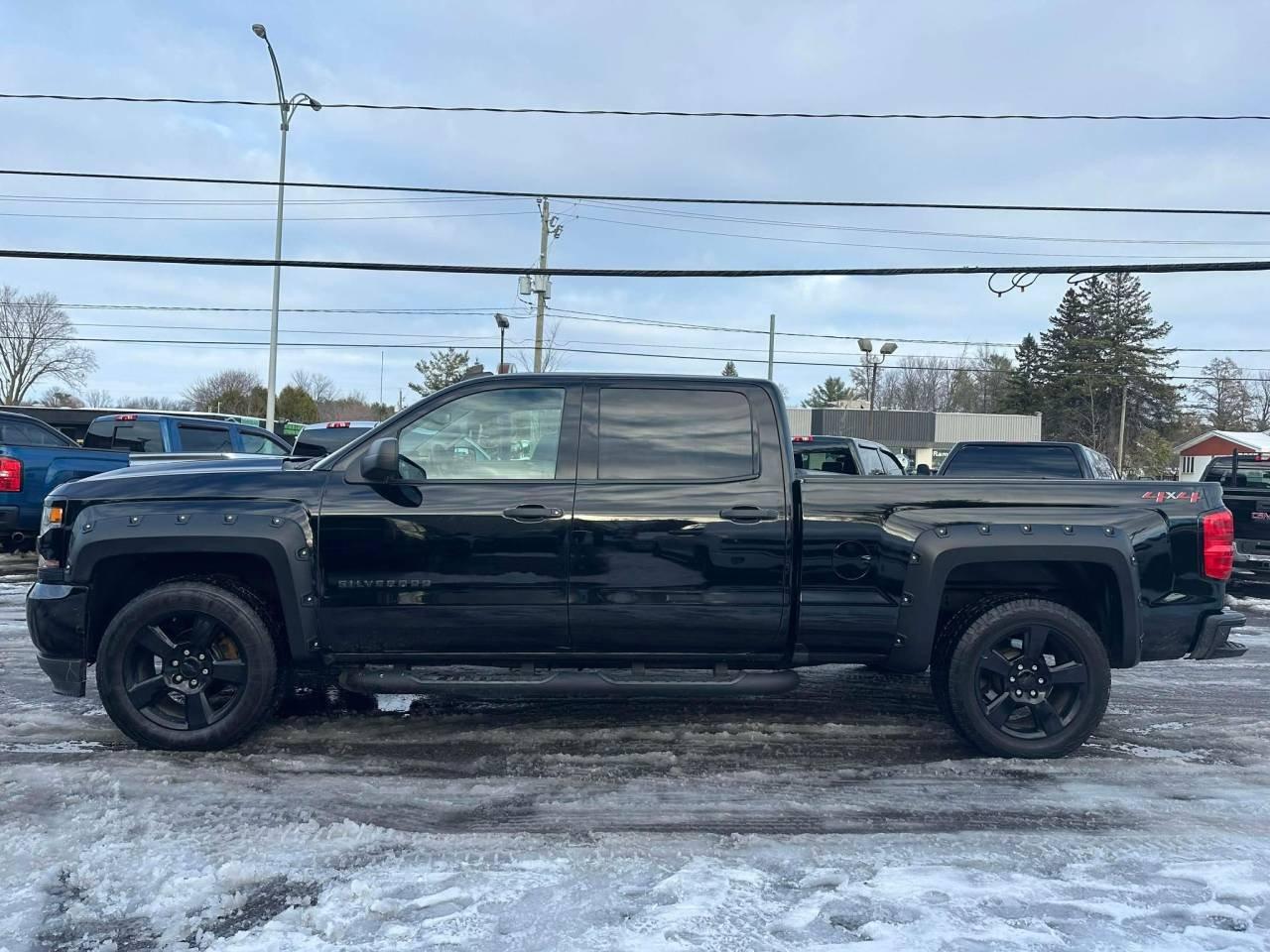 Chevrolet Silverado 1500 2018 - Image 2
