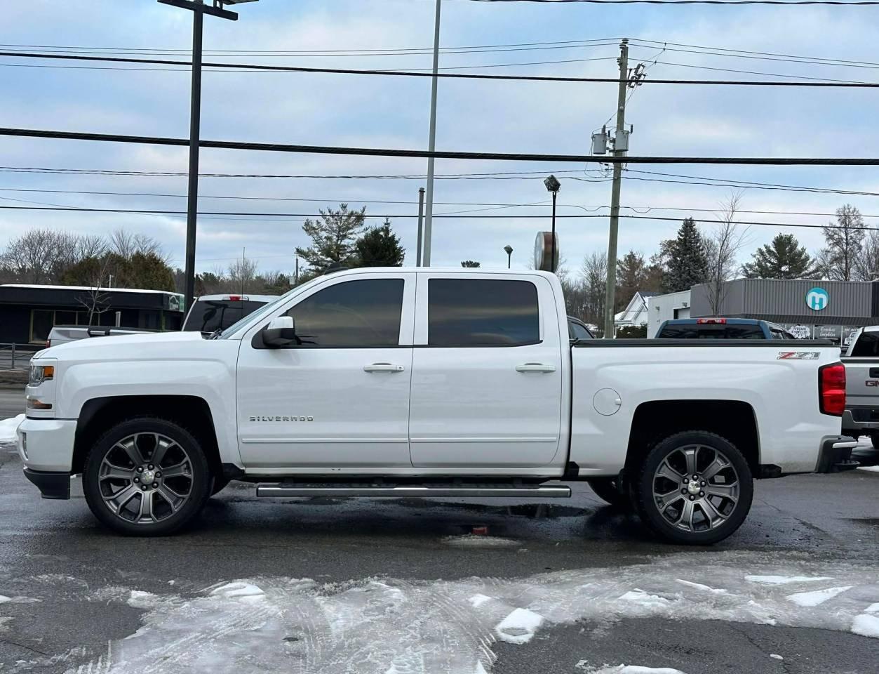 Chevrolet Silverado 1500 2017 - Image 2