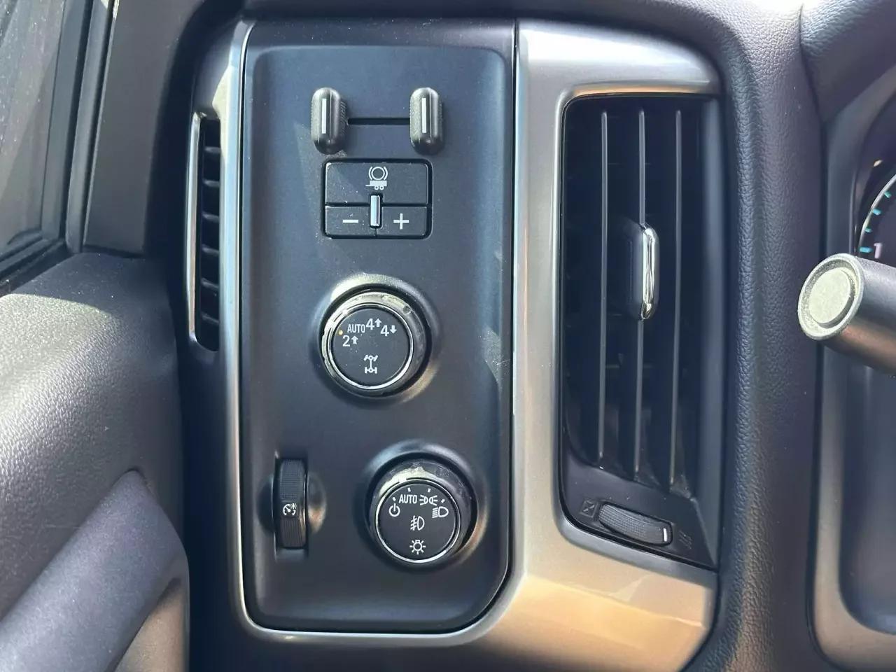 Chevrolet Silverado 1500 2017 - Image 13