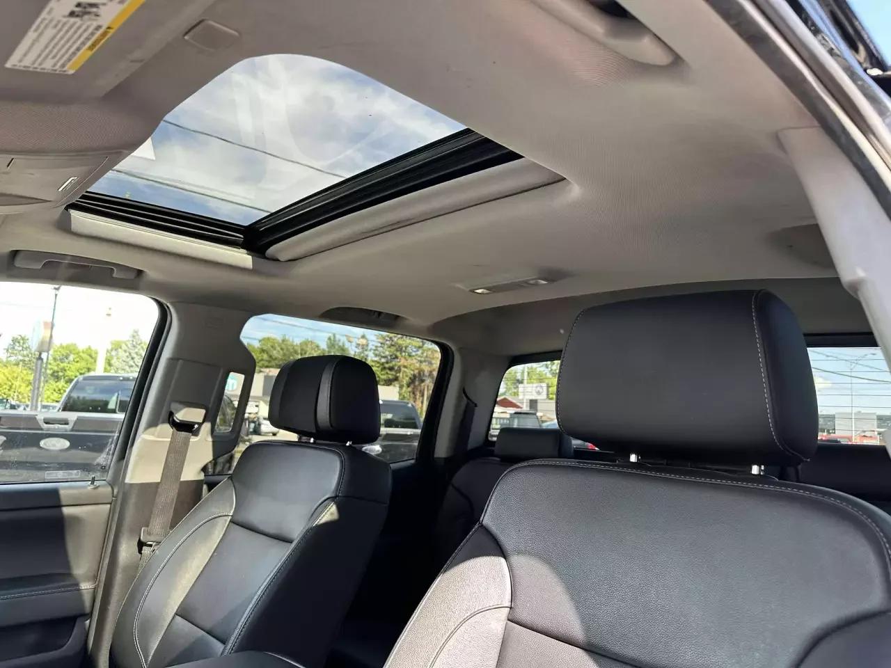 Chevrolet Silverado 1500 2018 - Image 22