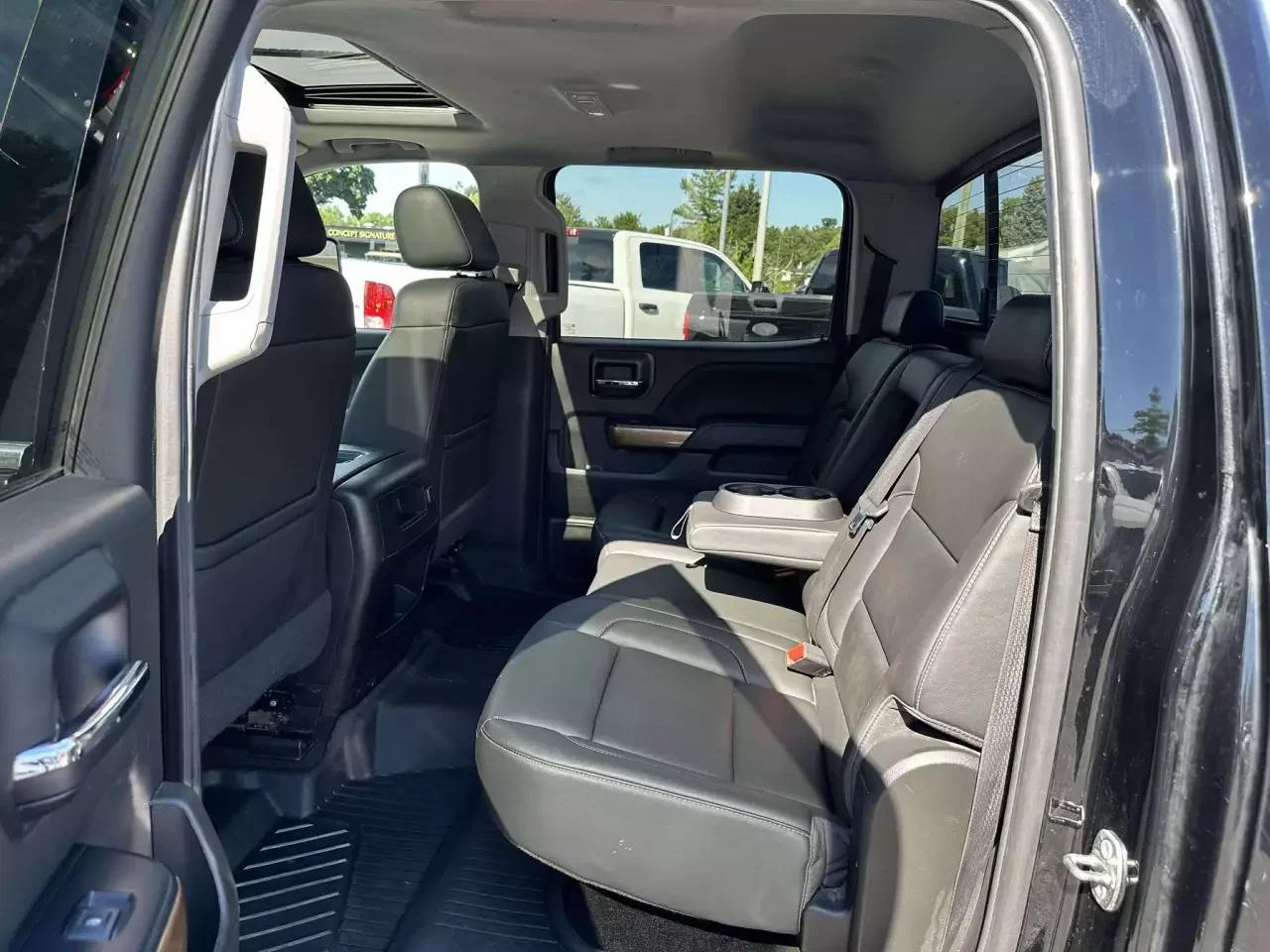 Chevrolet Silverado 1500 2018 - Image 24