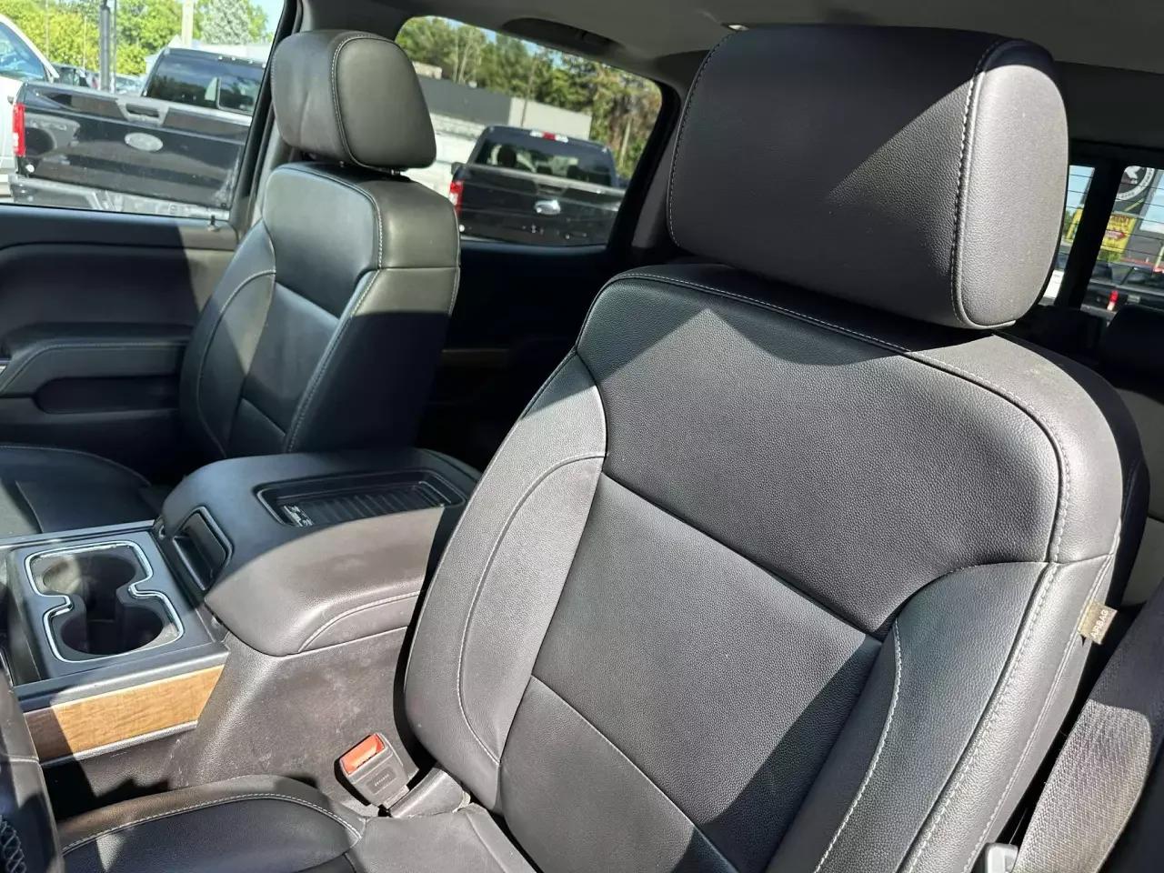 Chevrolet Silverado 1500 2018 - Image 27