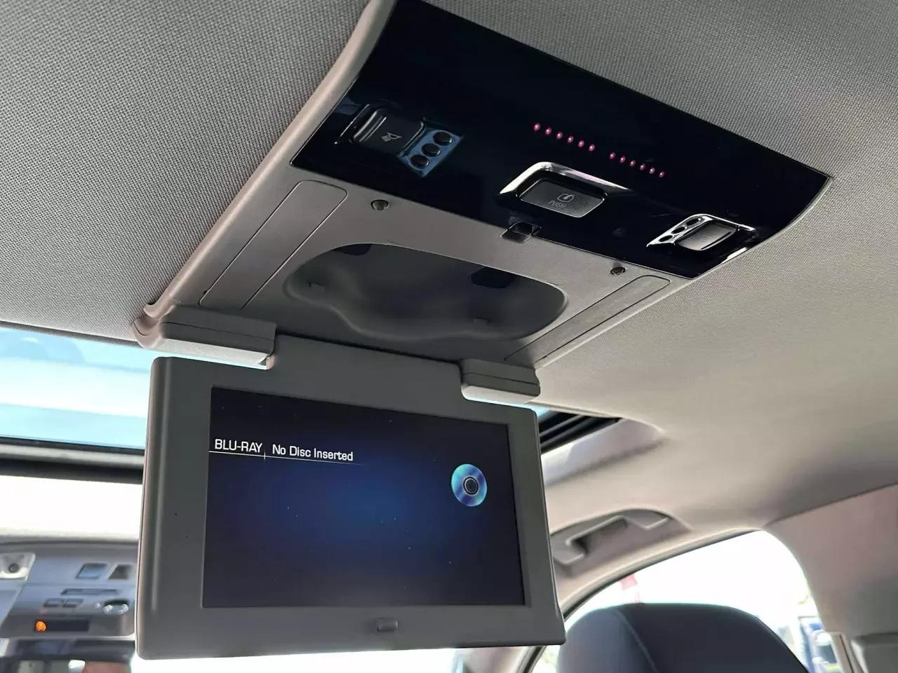 Cadillac Escalade 2015 - Image 26