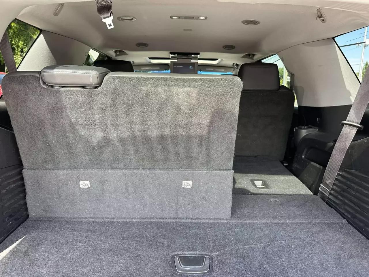 Cadillac Escalade 2015 - Image 35