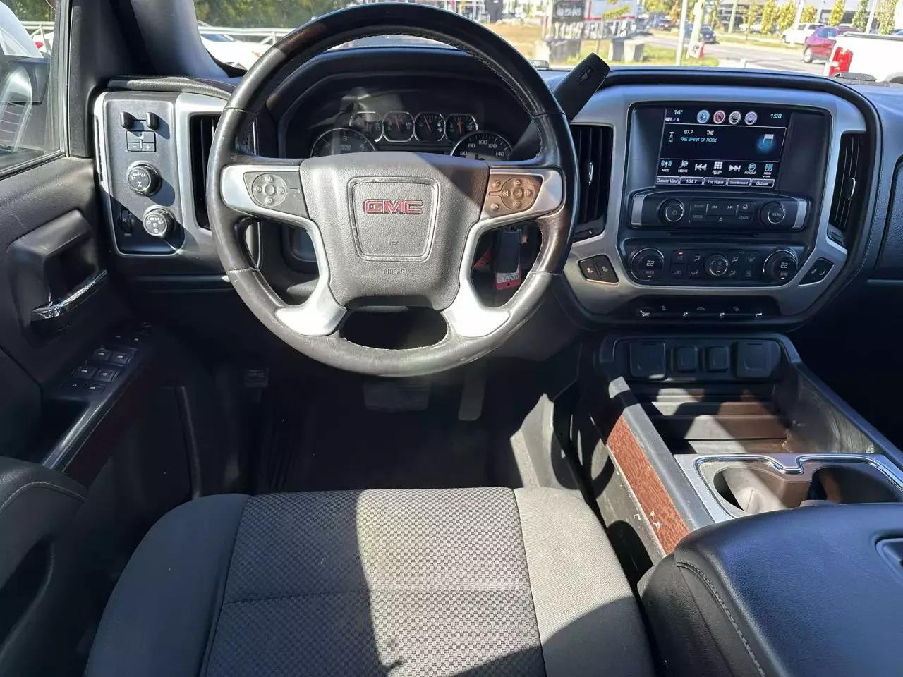 Gmc Sierra 1500 2018 - Image 11