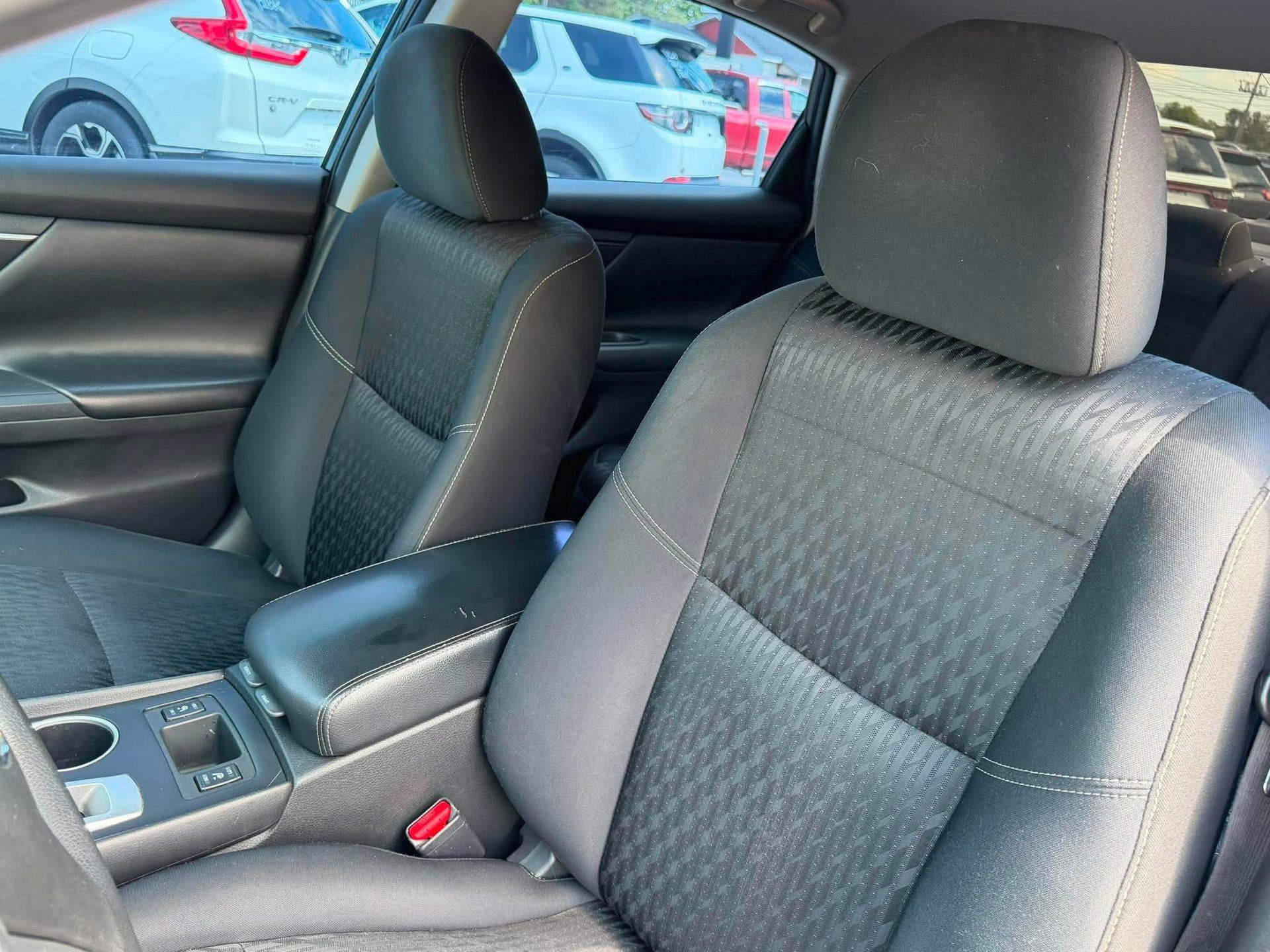 Nissan Altima 2018 - Image 23 