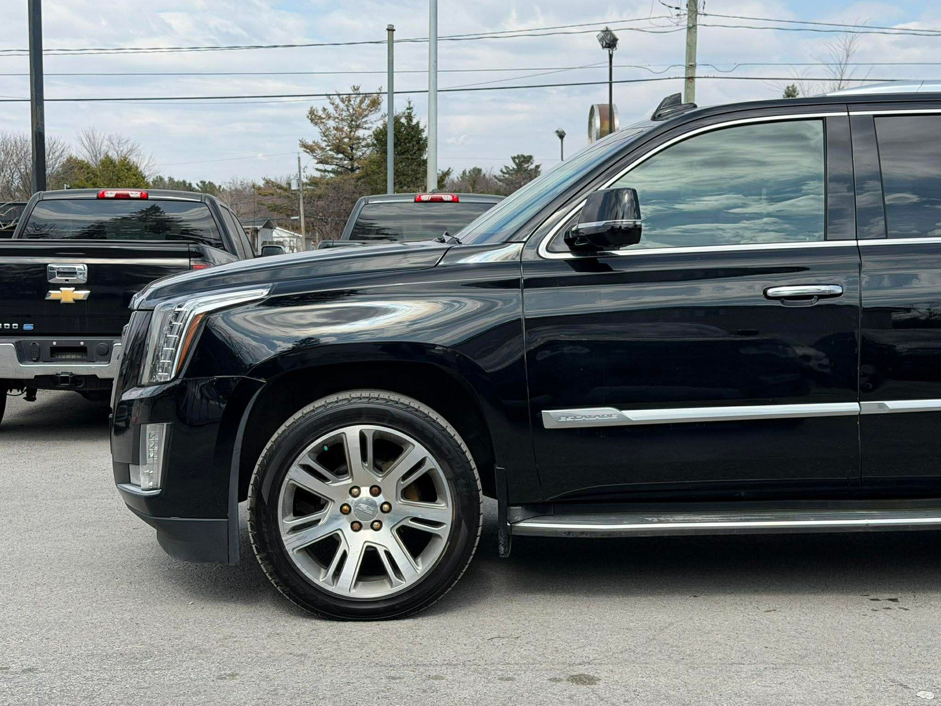Cadillac Escalade 2015 - Image 41