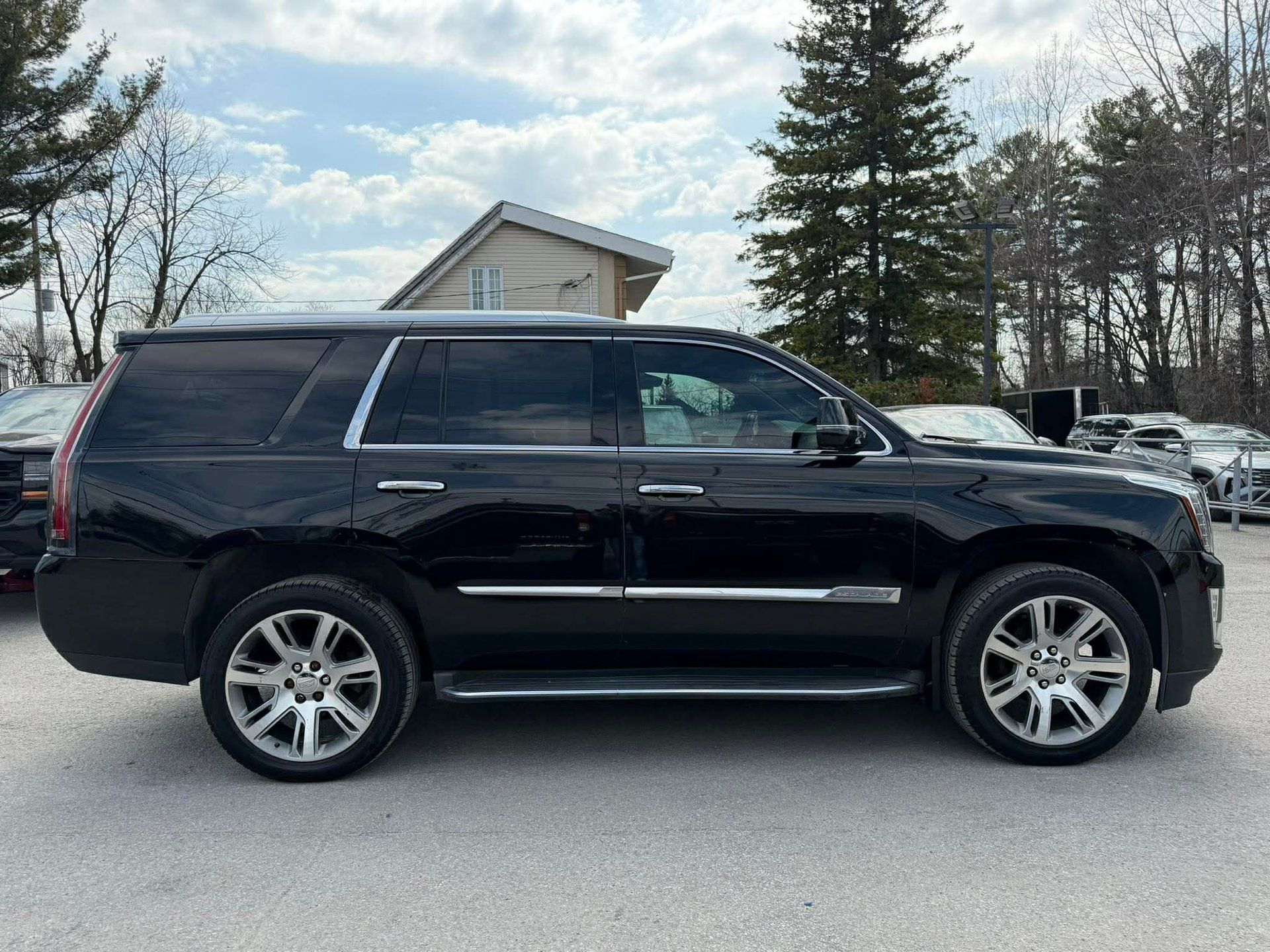 Cadillac Escalade 2015 - Image 6