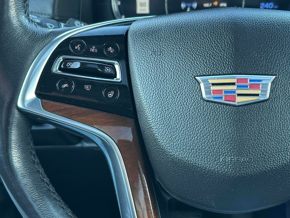 Cadillac Escalade ESV 2019 - Image 18