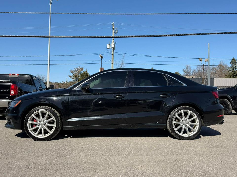 Audi A3 2015 - Image 2