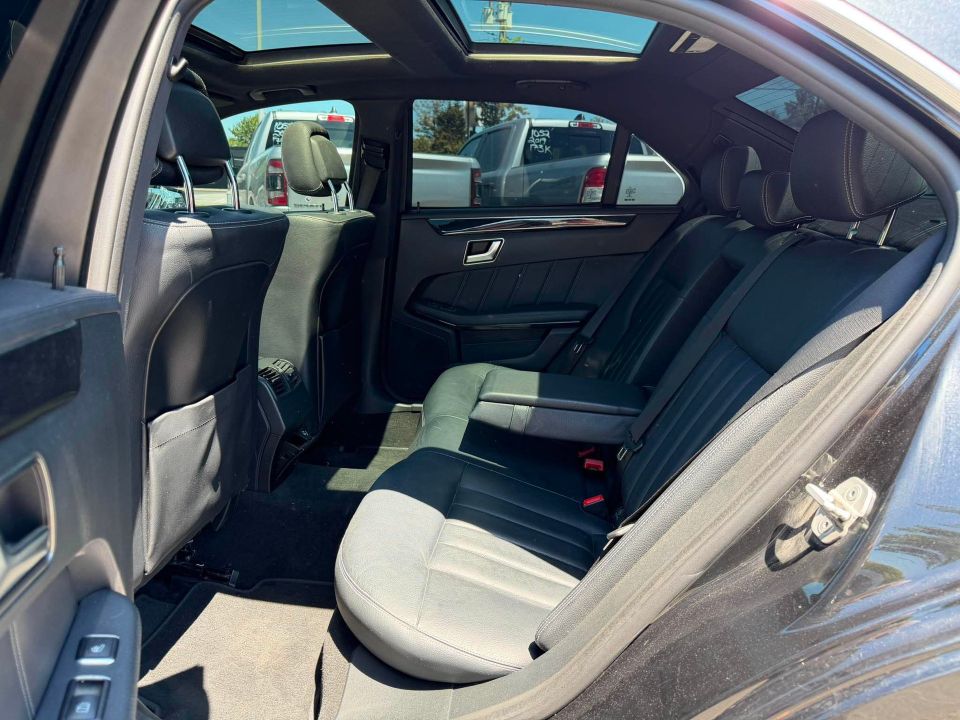 Mercedes-Benz E 400 2016 - Image 26