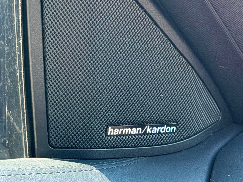 Mercedes-Benz E 400 2016 - Image 14