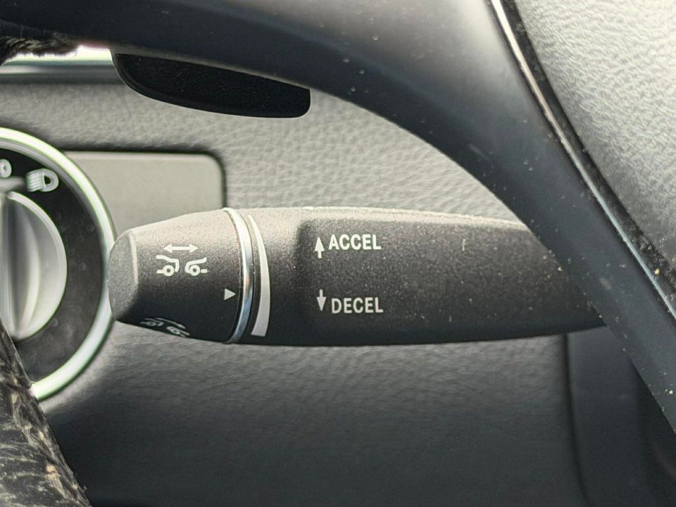 Mercedes-Benz GLE 550 2016 - Image 18
