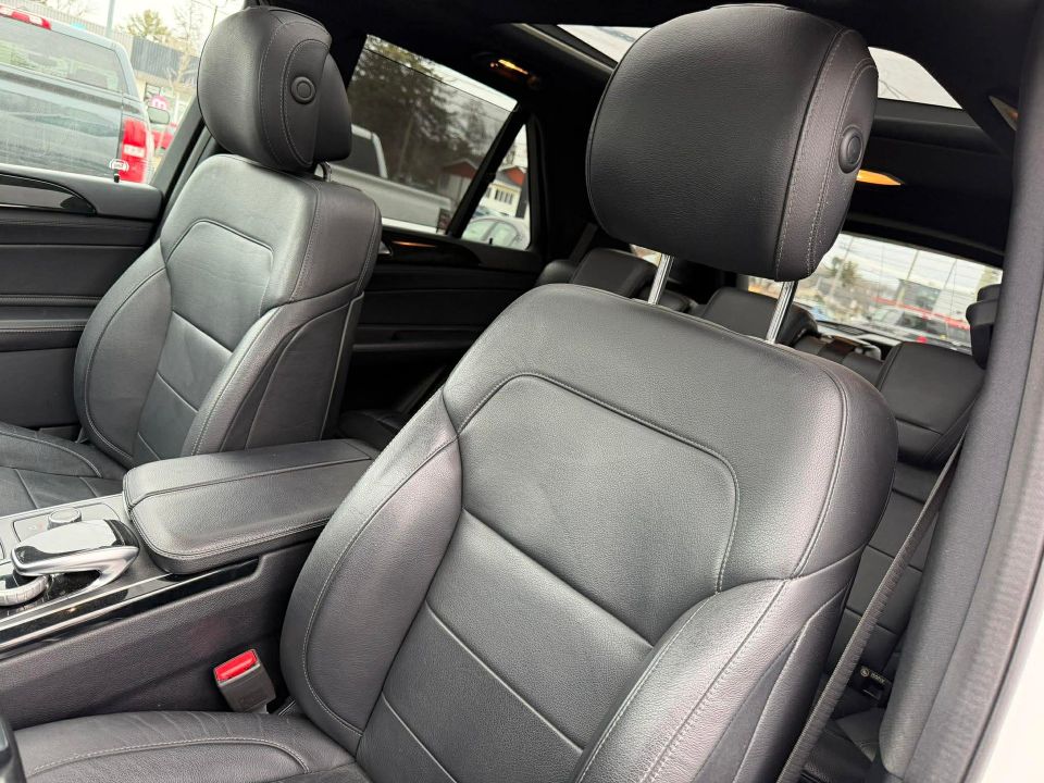 Mercedes-Benz GLE 550 2016 - Image 32