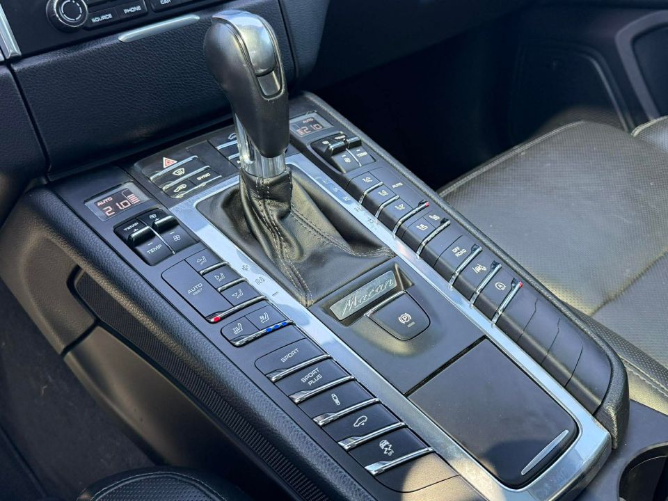 Porsche Macan 2017 - Image 20