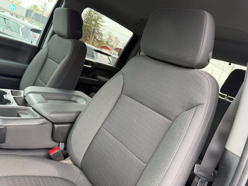 Chevrolet Silverado 2500HD 2022 - Image 26
