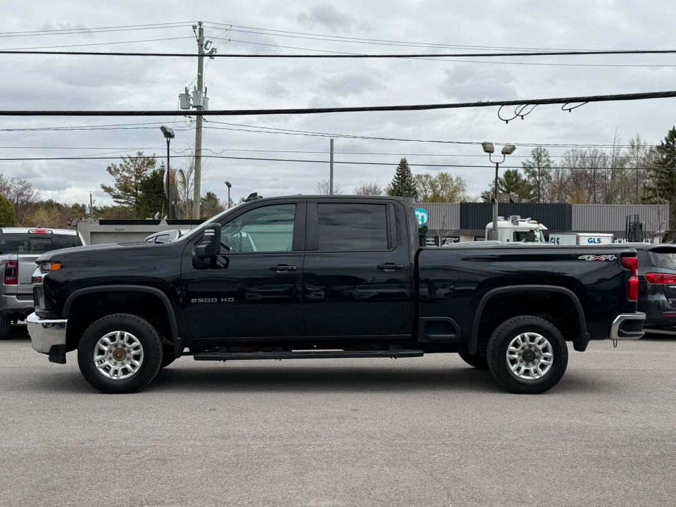 Chevrolet Silverado 2500HD 2022 - Image 2