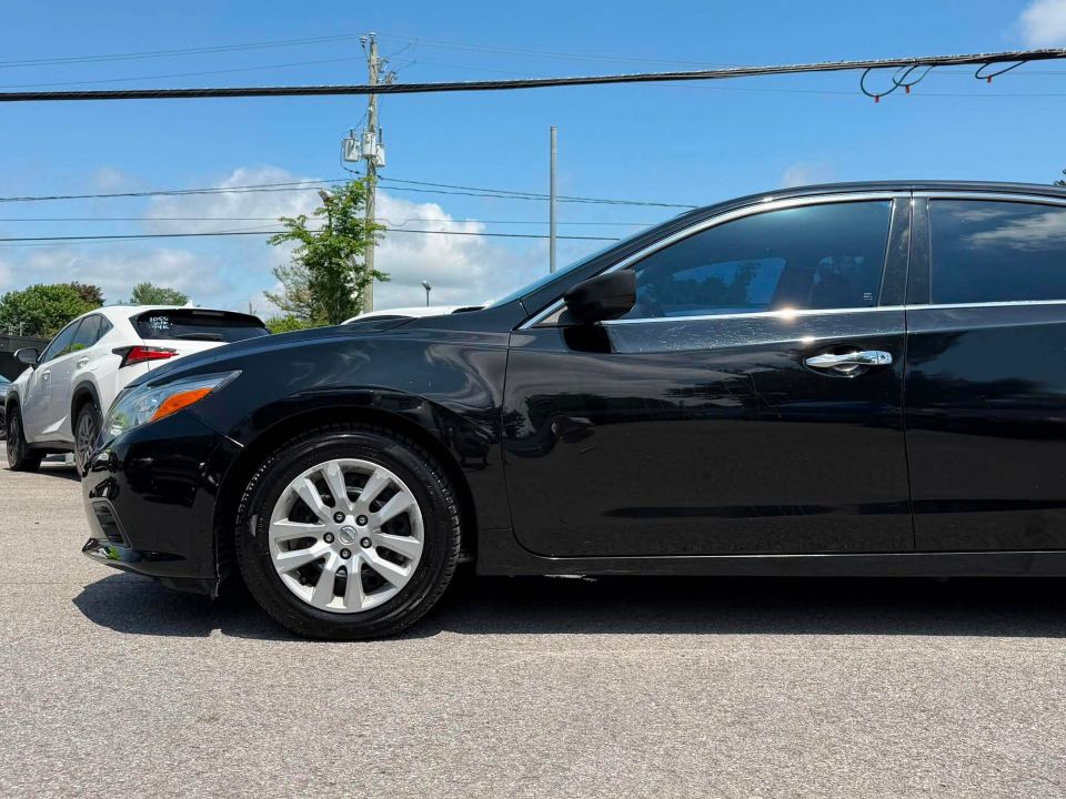 Nissan Altima 2018 - Image 26