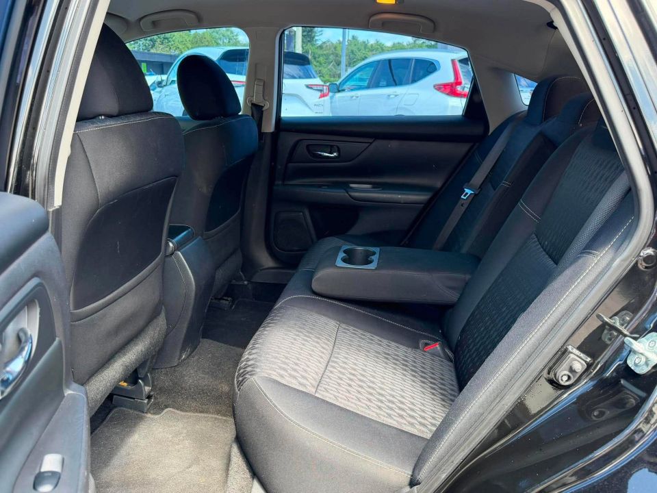 Nissan Altima 2018 - Image 21