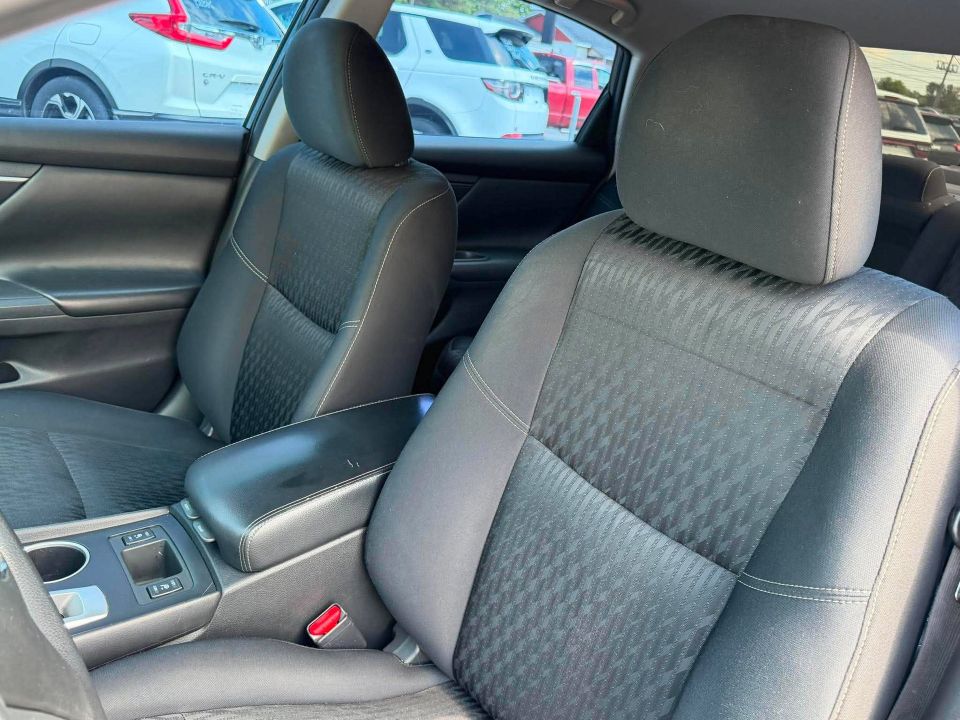 Nissan Altima 2018 - Image 24