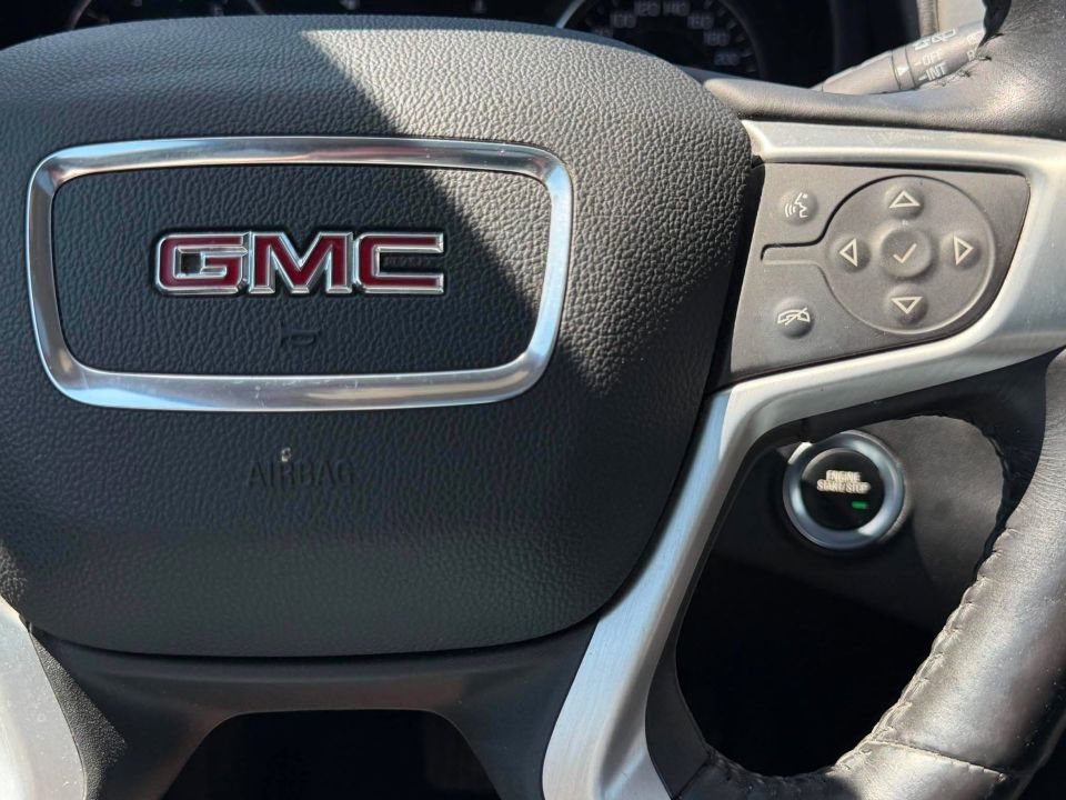 GMC Terrain 2018 - Image 17