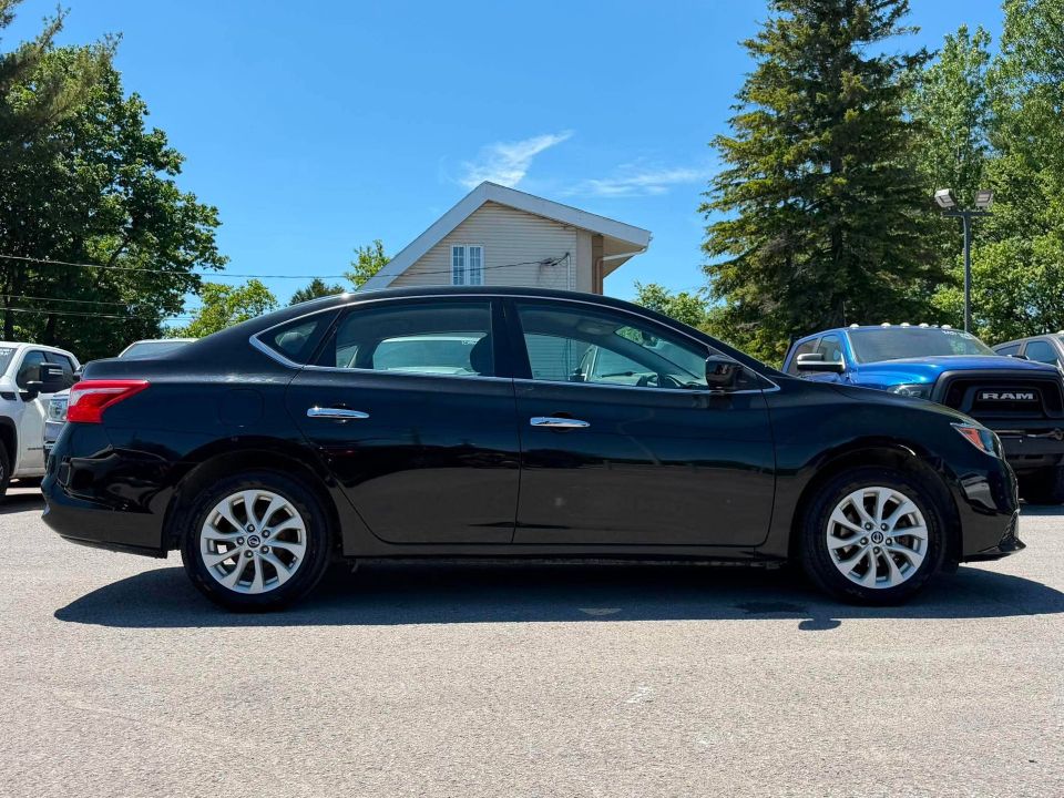 Nissan Sentra 2016 - Image 6