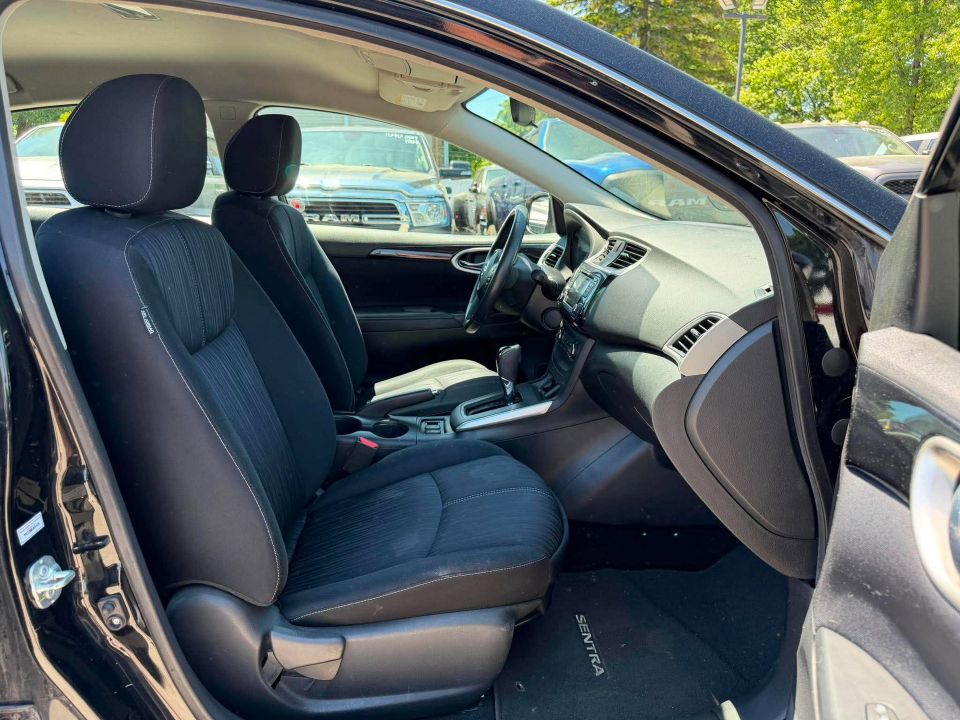 Nissan Sentra 2016 - Image 24