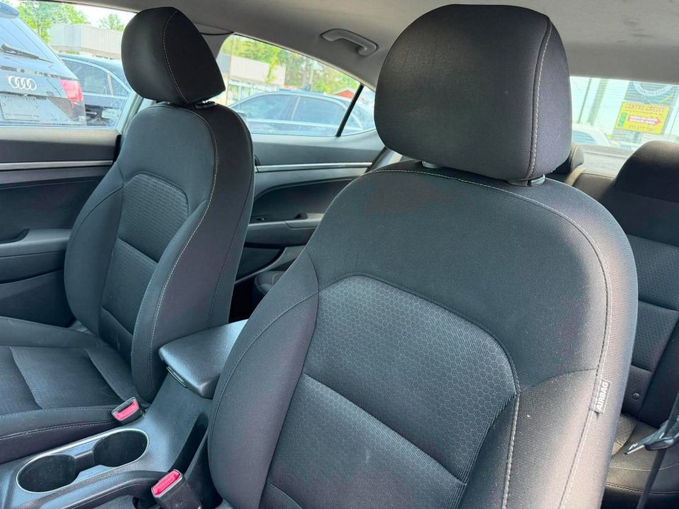 Hyundai Elantra 2017 - Image 23