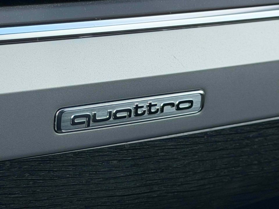 Audi Q7 2018 - Image 42
