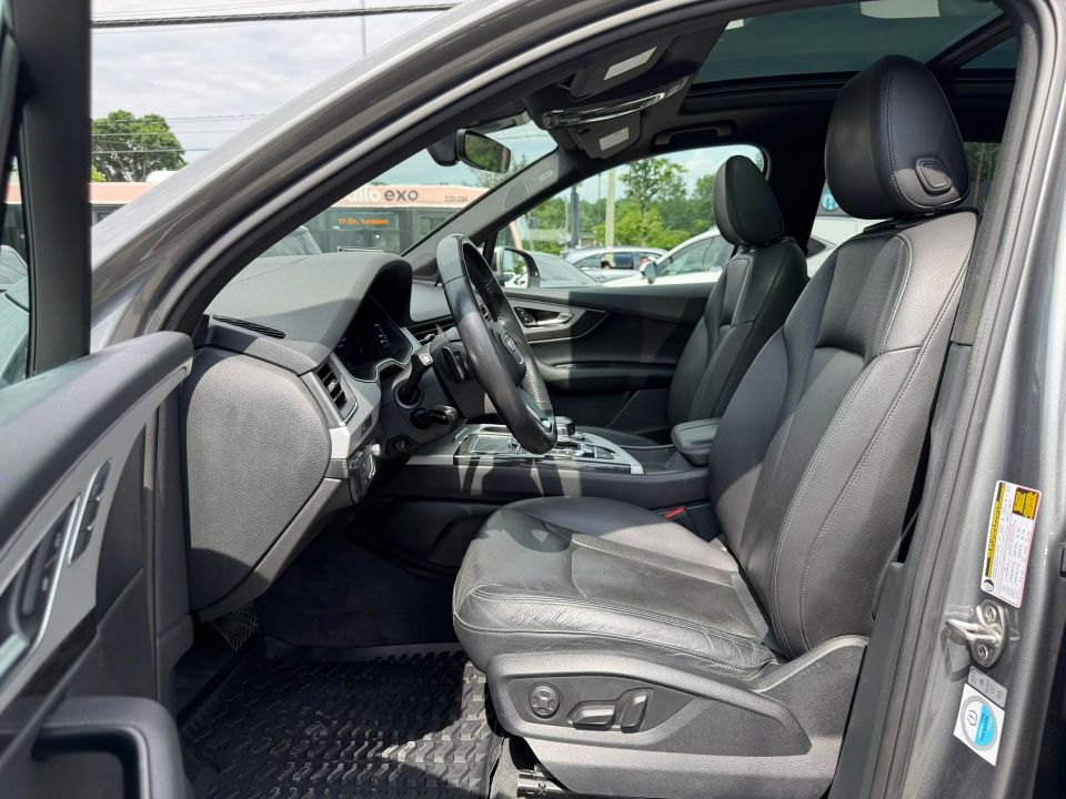 Audi Q7 2018 - Image 27