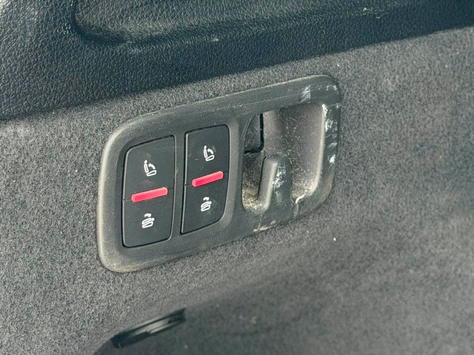 Audi Q7 2018 - Image 36