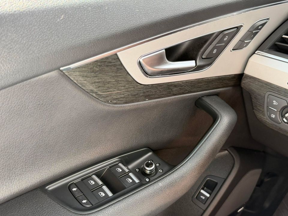 Audi Q7 2018 - Image 14