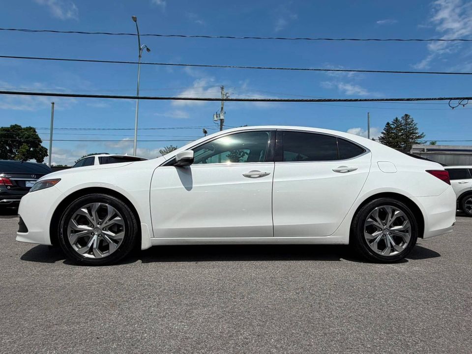 Acura TLX 2016 - Image 2