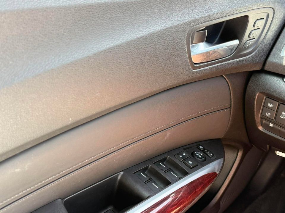 Acura TLX 2016 - Image 14