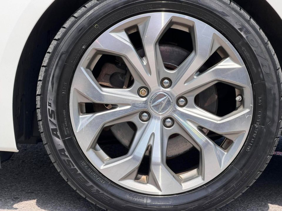 Acura TLX 2016 - Image 33