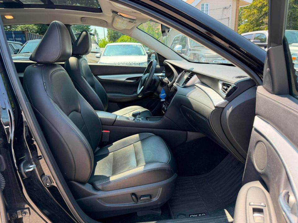 INFINITI QX50 2019 - Image 28