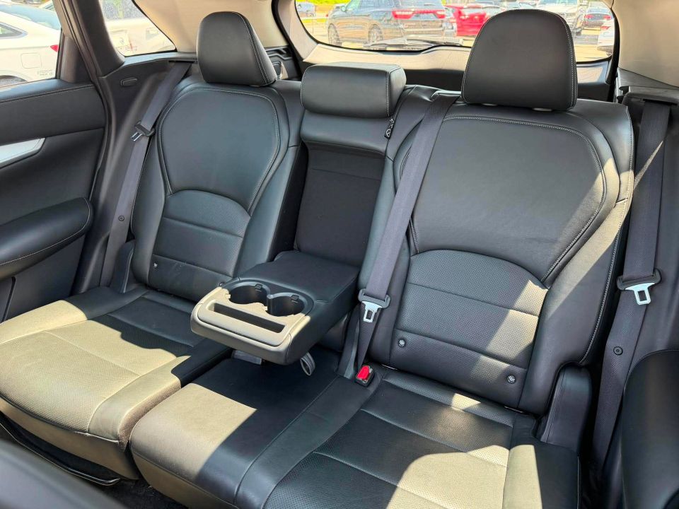 INFINITI QX50 2019 - Image 30