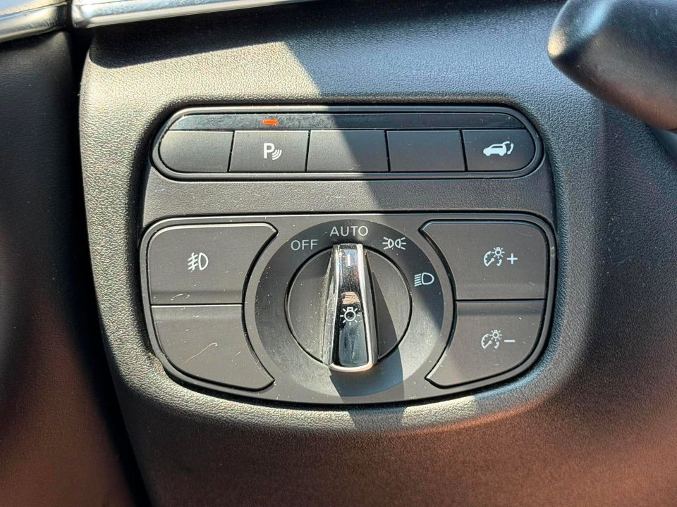 INFINITI QX50 2019 - Image 15