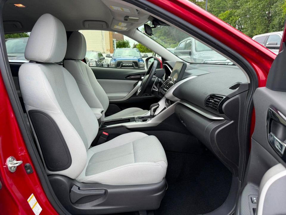 Mitsubishi Eclipse Cross 2024 - Image 25
